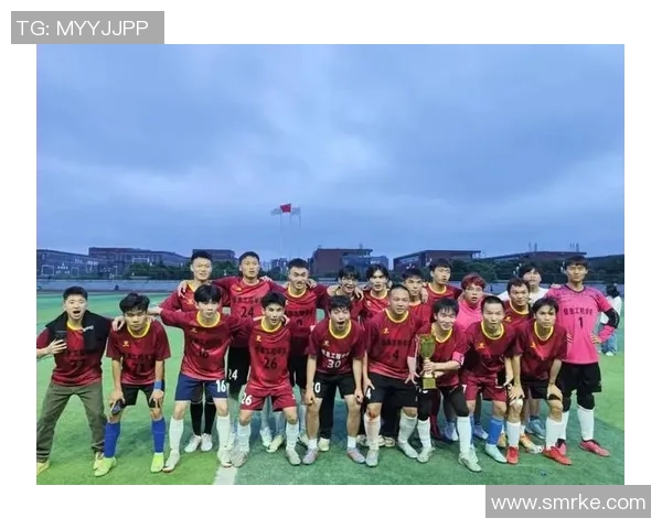 湖南省中学生足球赛精彩纷呈青春拼搏展现校园足球风采与团结精神